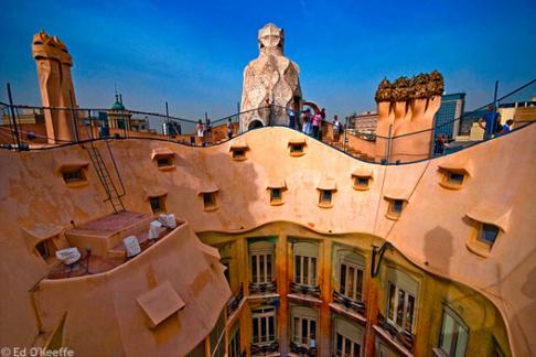 La Pedrera - Night Ticket: The Origins