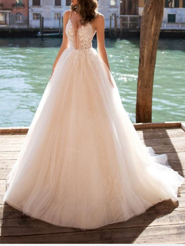 A-Line Boho Lace Wedding Dress With Sleeves