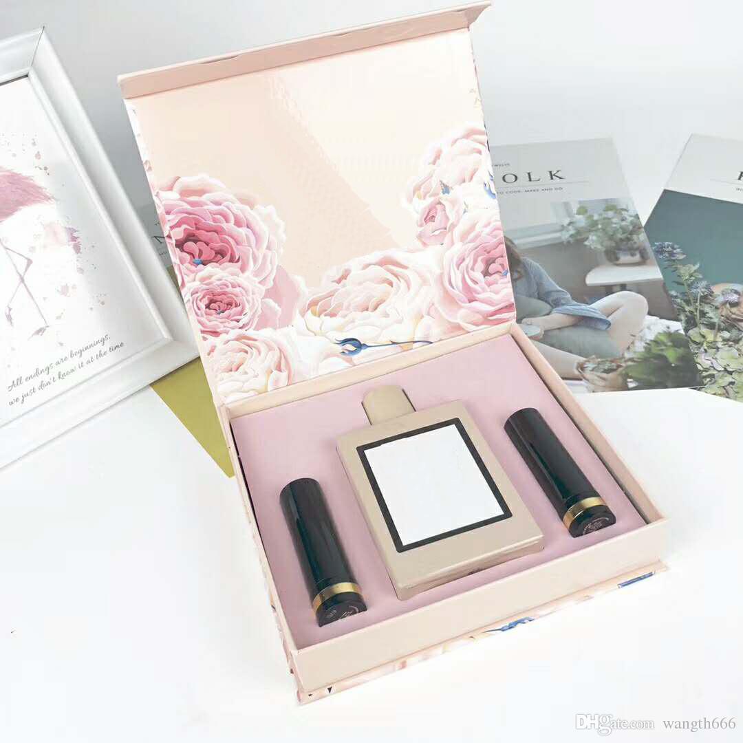 19SS new fashion bustling pink lipstick perfume set of 3 sets of gift box, 1 bottle of perfume 100ml2 lipstick free shipping