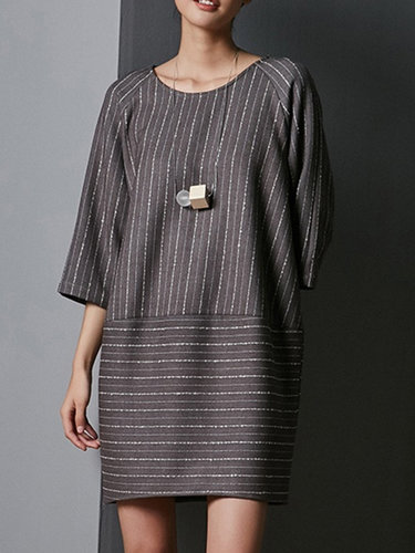 Gray H-line Stripes 3/4 Sleeve Midi Dress