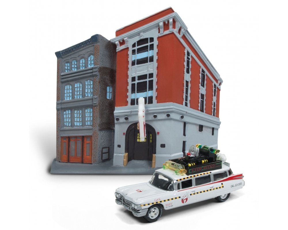 Cadillac Miller Meteor ECTO-1A Diecast Model Car with Firehouse Diorama from Ghostbusters