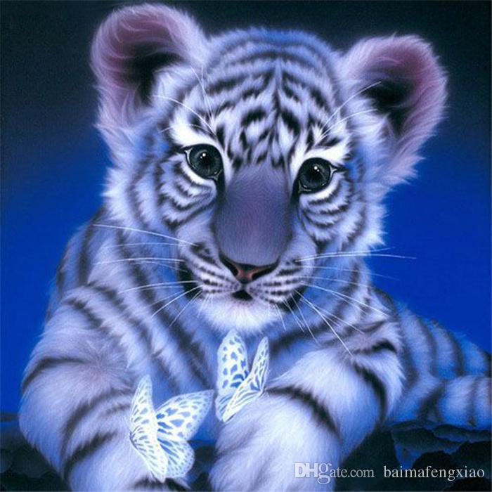 New DIY 5D Mosaic Diamond Painting Cross Stitch kits animal white tiger full Resin round Diamonds Embroidery needlework Home Decor yx0181