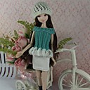 Poupée Barbie robe d'hiver en laine vert et blanc