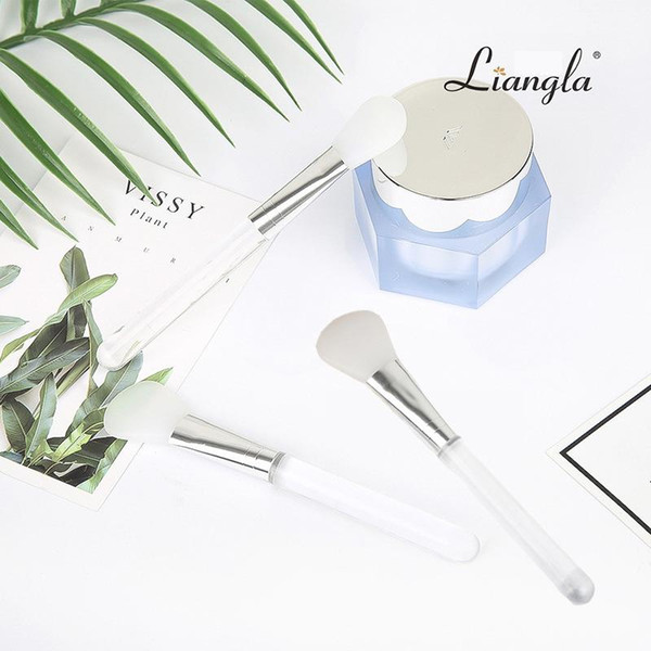 three dimensional design beauty and make-up tool daubing designer face mask light and breathable simple to pack silicone masks brush