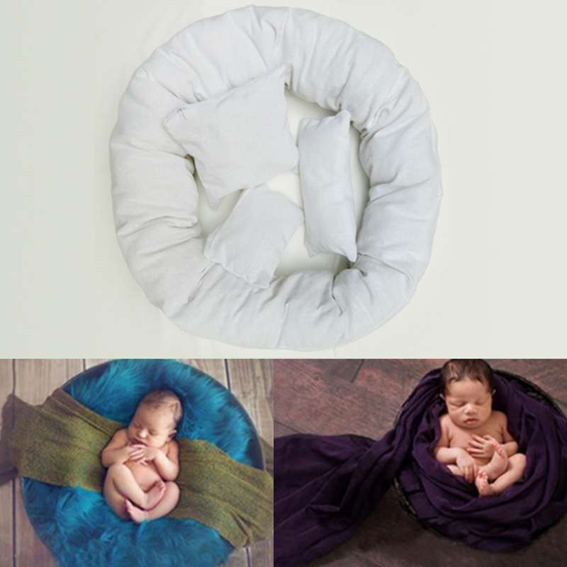 Baby Photography Prop Wheat Circle and Pillows Set
