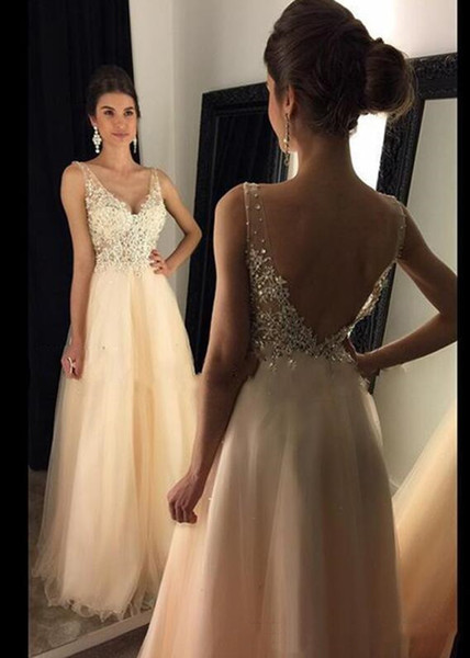 2019 Vintage Appliqued V Neck Evening Dress Floor Length A-Line Prom Gowns Illusion Sleeveless Mother of Bride