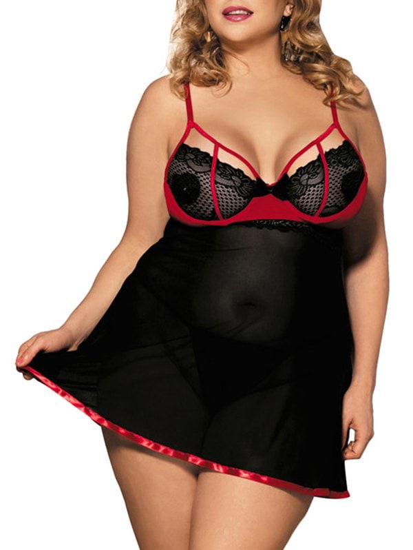 Plus Size Lace and Mesh Underwire Babydoll Set