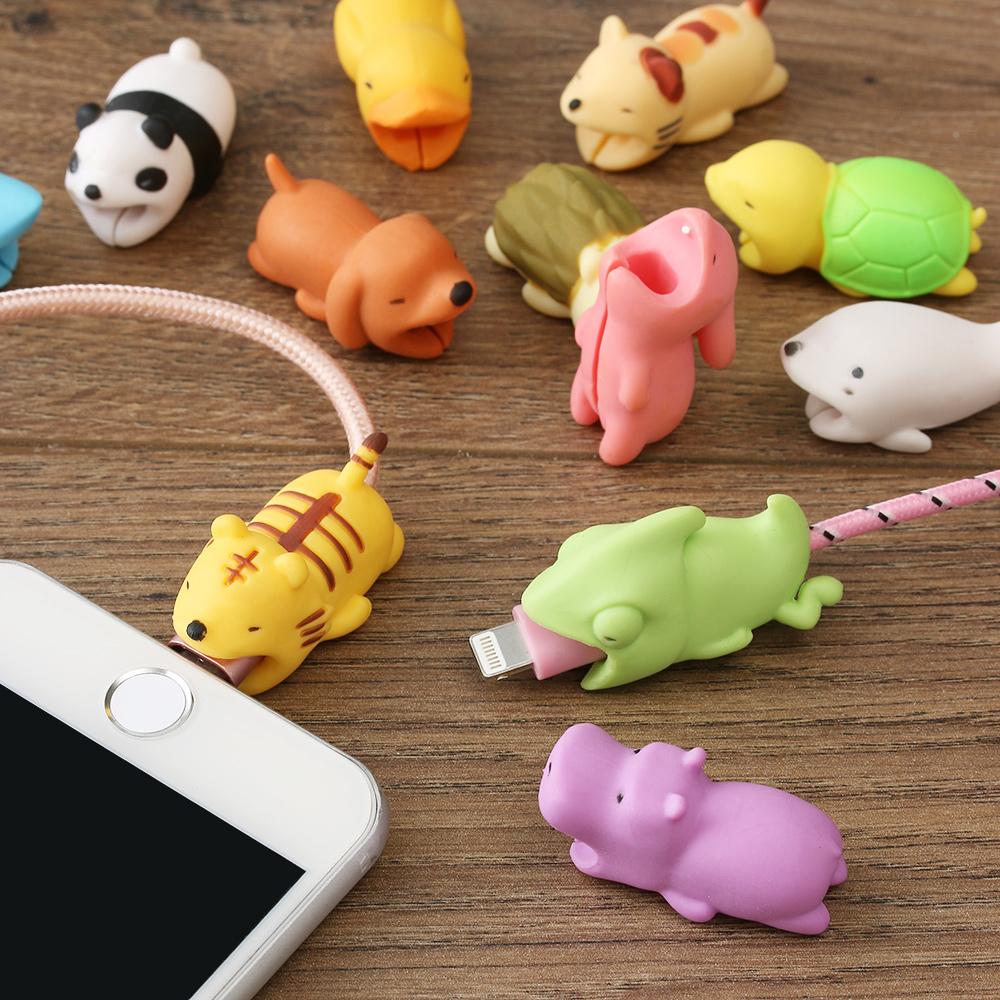 Retail Cable Bite Cord Accessory Prevents Breakage Protects 12 Styles Animal Cute and Smart for IPhone Accessories Best selling