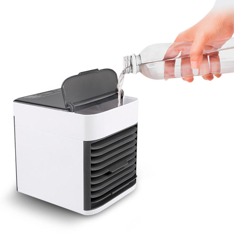 Loskii BT-05 Mini Portable Multi-function Spray Air Cooler Household Fan USB Cooling Air Conditioner Dormitory Humidifie